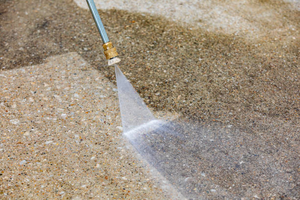 Best Gas Station Cleaning  in Hayfield, MN